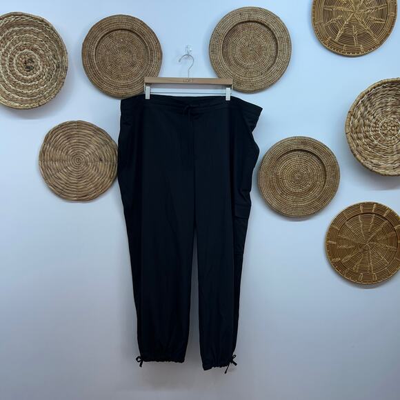 Old Navy Active Black Stretchtech Cargo Athletic Pant Jogger Plus Size 3X - Picture 1 of 5